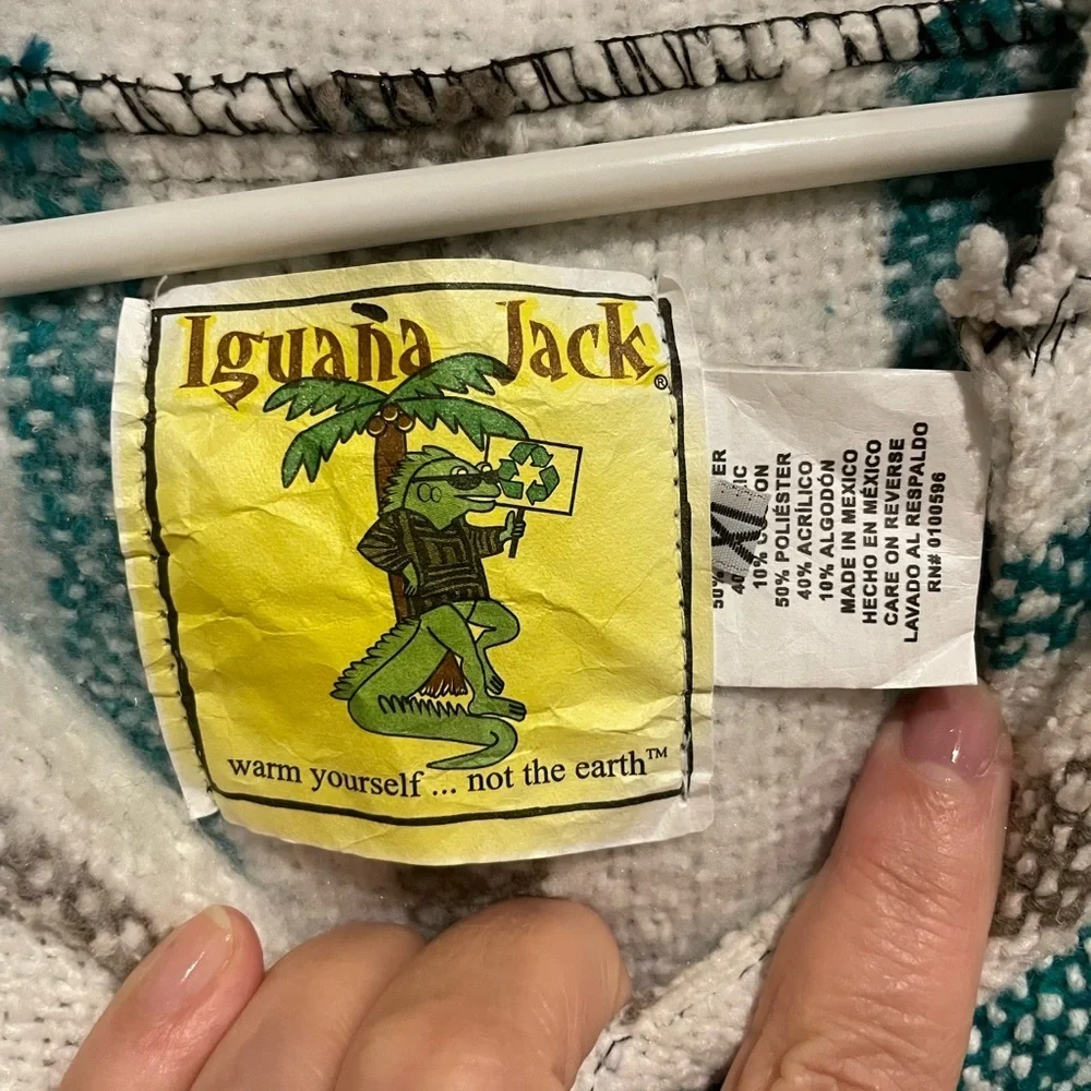 Iguana Jack Poncho white/turquoise/tan Size XL